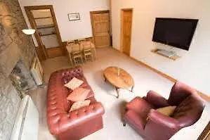 Castle Apartments-2