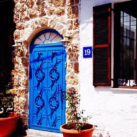 Trieste Neve Tzedek Boutique Suites Tel Aviv-2