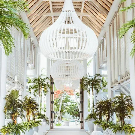 Lux* Grand Gaube Resort & Villas-2