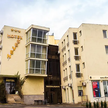 Hotel Seven-3