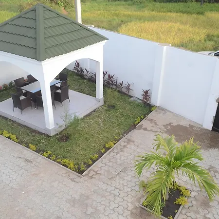 Drammeh'S Villa-3