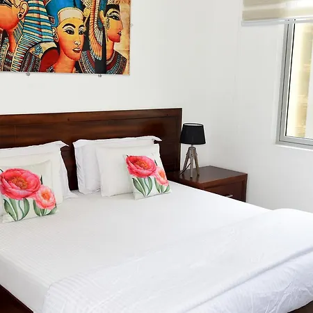 Skylounge Apartment 2 Colombo-2