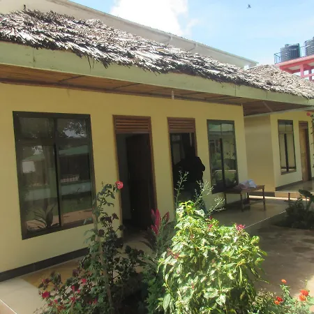 Twiga Lodge And Campsite-2