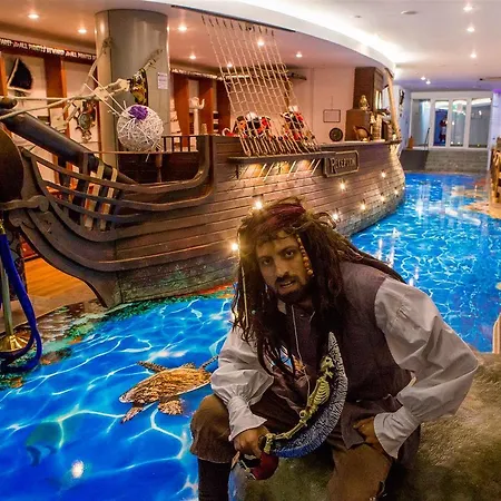 Pirates Resort-2