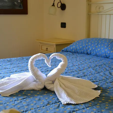 Hotel Villa Del Parco-2