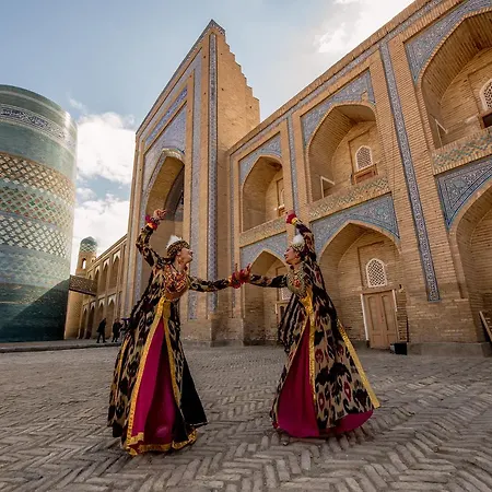 Orient Star Khiva Hotel- Madrasah Muhammad Aminkhan 1855 In Unesco World Heritage Site-2