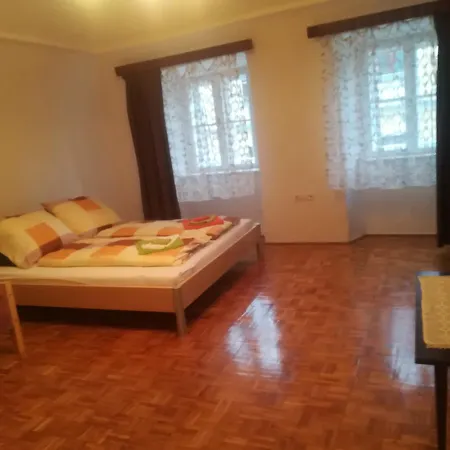 Apartman Becsi Utca-3