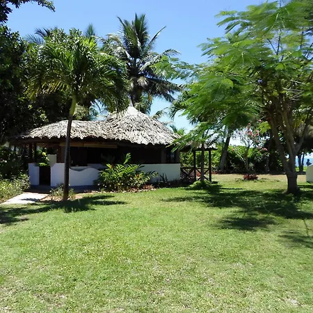 Amitie Chalets-3