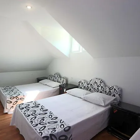 Garnim Guest House-2