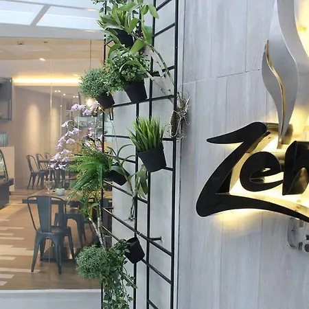 Zerenity Hotel & Suites-3