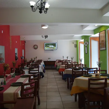 Hotel Aurora-3