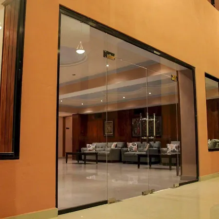 Le Monte Cristo Hotel & Suites-3