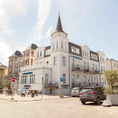 Ostseehotel Warnemuende-2