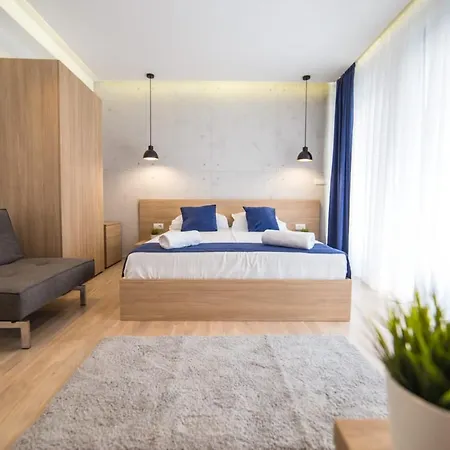 Empire Luxury Apartments-3