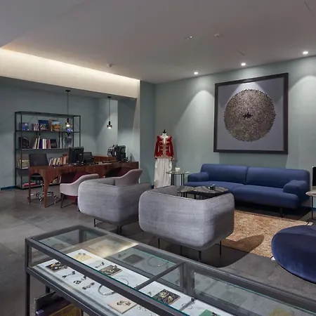 M Suite Hotel-3