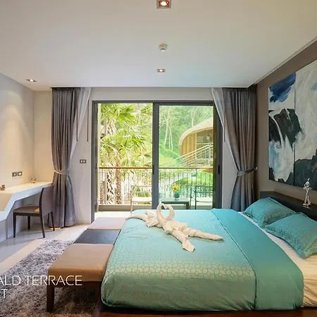 Emerald Terrace Condo Phuket-3