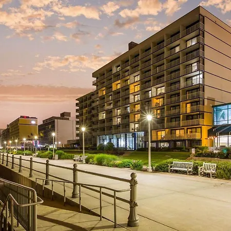 Coastal Hotel & Suites Virginia Beach - Oceanfront-3