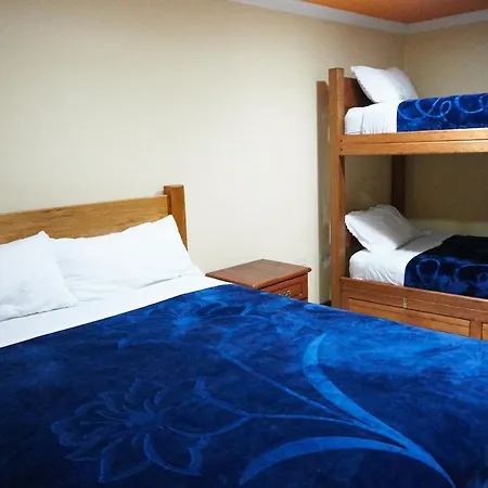 Community Hostel Alausi-3