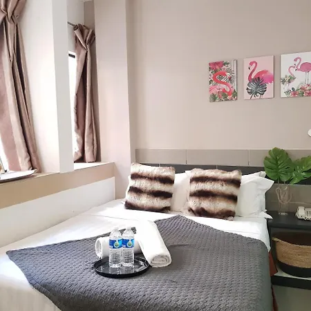 Leo Leisure Hotel @ Central Market-2