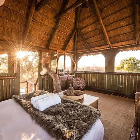 Bushwa Private Game Lodge-2