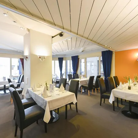 City Hotel-3
