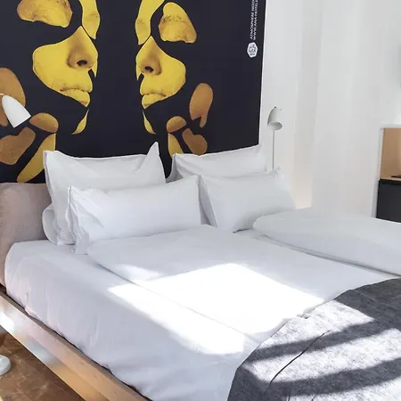 Ana Suites Augsburg City Center - Self-Service-Hotel-3