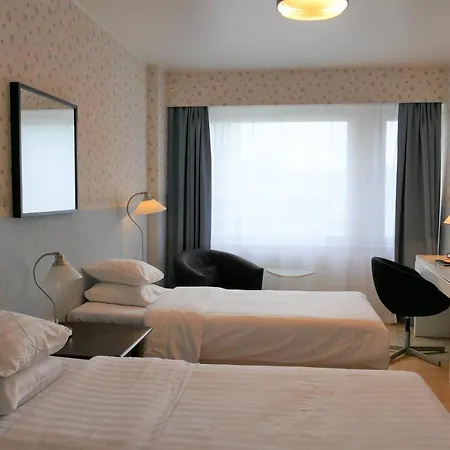 Linnanpiha Bed & Breakfast-2