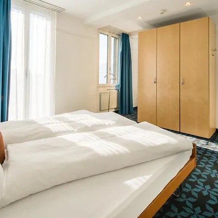 Seehotel Gotthard-2