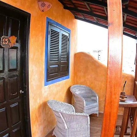 Sakaroule B&B-3