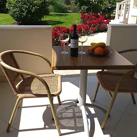 Vila V Lux Apartments-2