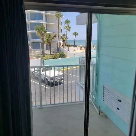 Seascape Inn - Daytona Beach Shores-3