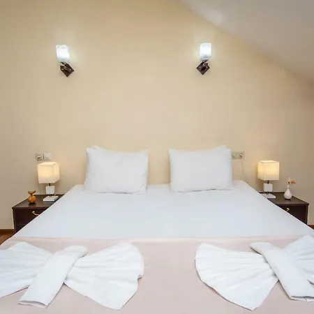 Lowell Hotel-2