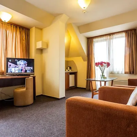 Sofia Place Hotel By Hmg-2