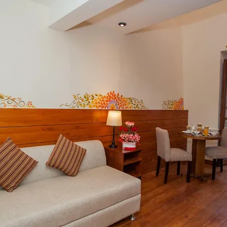 Casa Biru Hotel Boutique-3