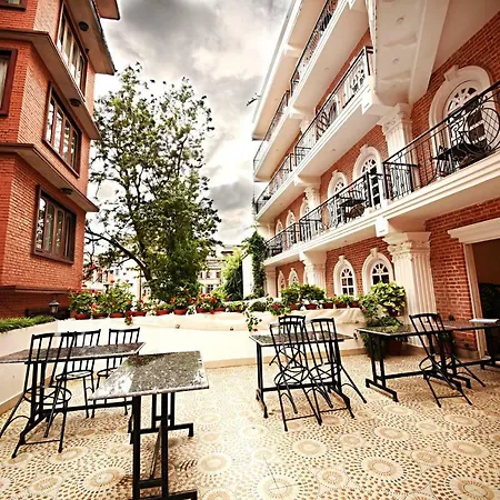Dom Himalaya Hotel-3