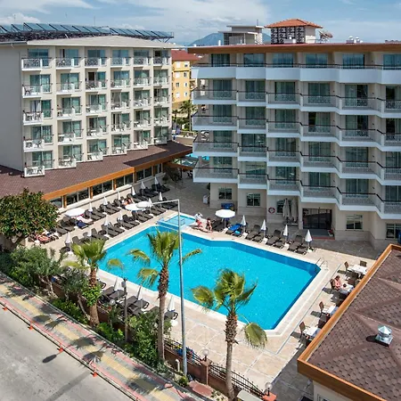 Riviera Hotel & Spa-3