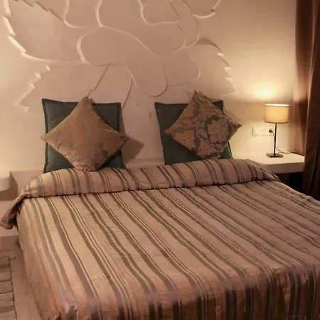 Authentic & Tranquil Villa-3