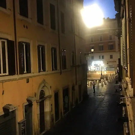 Suitelifetrevi-2