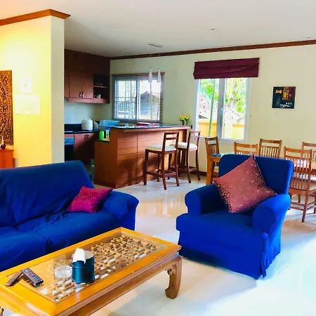 Thai Family Karon Pool Villa 泰如家卡伦3卧泳池别墅-3