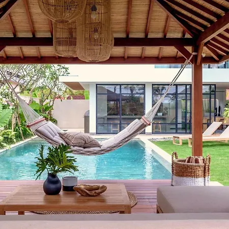 Villa Nonnavana - 12-Minute Walk To Batu Bolong Beach-2