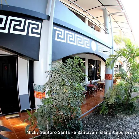 Micky Santoro Hotel & Restaurant-3