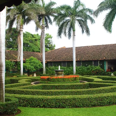 Hotel El Convento Leon Nicaragua-3