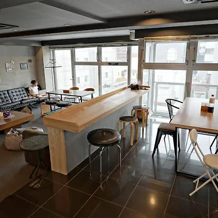 Santiago Guesthouse Hiroshima-3