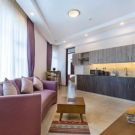 L'Aziz Suites - Near Aga Khan Hospital-2