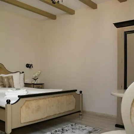 Pensiunea Casa Helis-3