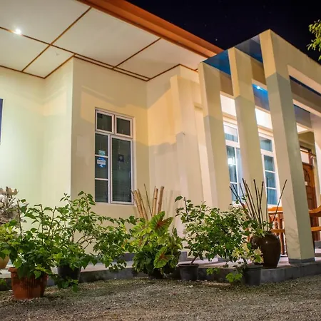 Charming Holiday Lodge-2