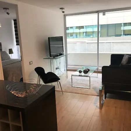 8,Clinica Las Condes, 3 Personas-2