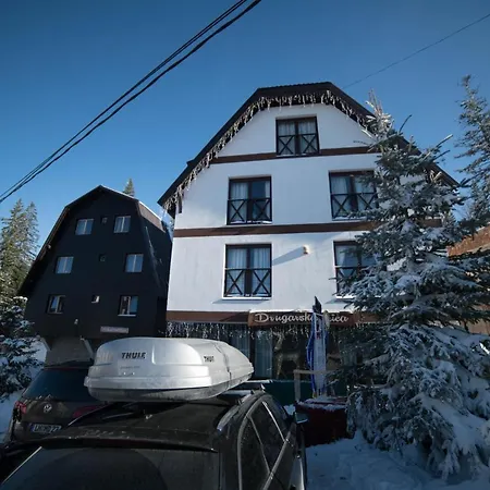 Drugarska Prica-Lana-2