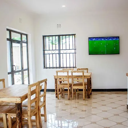 Wanyama B&B-2