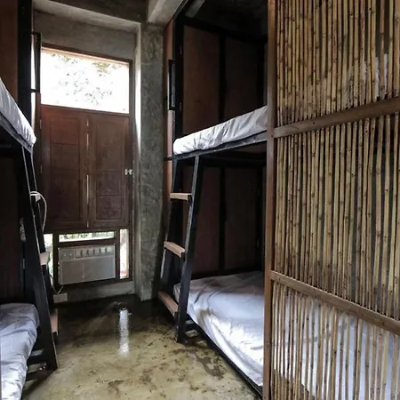 Hang Loose Hostel-2